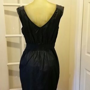 Dress soft denim like fabric. Great dress.